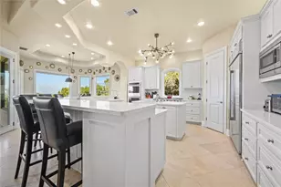 2004 Canonero Dr, Austin, TX 78746 - Photo 9