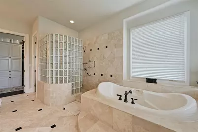 2004 Canonero Drive, Austin, TX 78746 - Photo 21