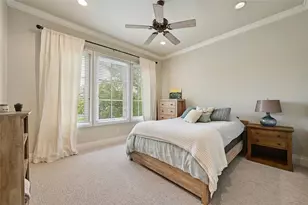2004 Canonero Dr, Austin, TX 78746 - Photo 23