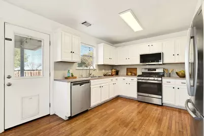 1521 Dillon Lake Bend, Leander, TX 78641 - Photo 9