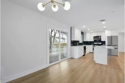 2300 Fair Oaks Drive, Austin, TX 78745 - Photo 7