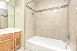 17820 Park Valley Dr, Round Rock, TX 78681 - Photo 19