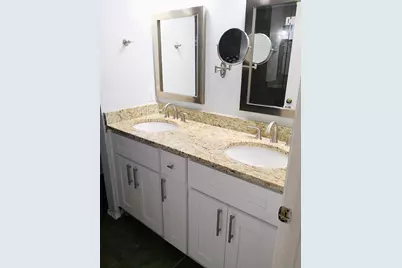 17820 Park Valley Drive, Round Rock, TX 78681 - Photo 9