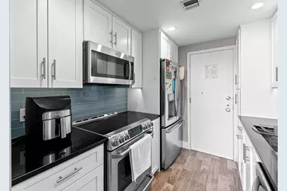 1801 Lavaca Street #4C, Austin, TX 78701 - Photo 19