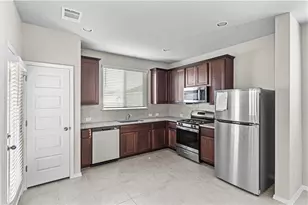 124 Fabion St, Kyle, TX 78640 - Photo 7