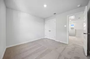 156 Hornet St, Elgin, TX 78621 - Photo 11
