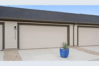 2523 Violet Theo Lane, Round Rock, TX 78665 - Photo 35