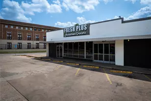 1610 Waterston Ave, Austin, TX 78703 - Photo 21