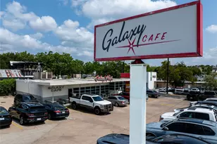 1610 Waterston Ave, Austin, TX 78703 - Photo 23