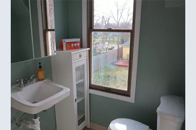 310 W University Avenue #B, Georgetown, TX 78626 - Photo 9