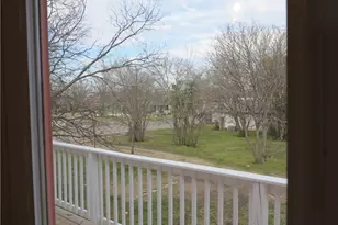 310 W University Ave, Georgetown, TX 78626 - Photo 15