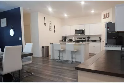 313 Magnum Force Drive, Jarrell, TX 76537 - Photo 3