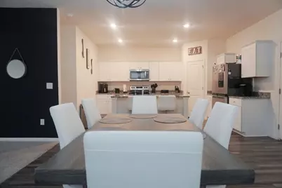 313 Magnum Force Drive, Jarrell, TX 76537 - Photo 3