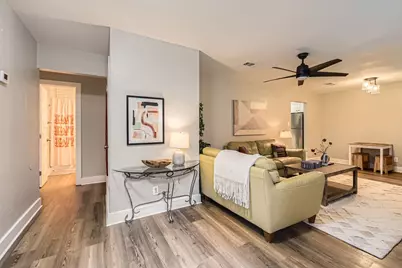 6108 Calmar Cove #B, Austin, TX 78721 - Photo 7