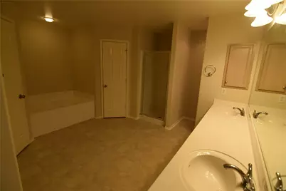 11420 Midbury Court, Austin, TX 78748 - Photo 9