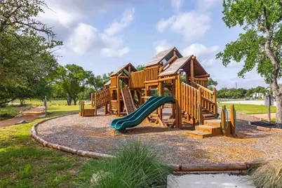 101 Woodstock Circle, Spicewood, TX 78669 - Photo 37