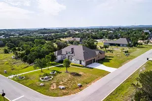 101 Woodstock Cir, Spicewood, TX 78669 - Photo 29