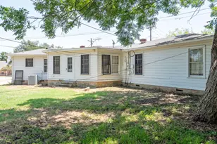 710 E Austin Ave, Round Rock, TX 78664 - Photo 27
