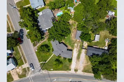 710 E Austin Avenue, Round Rock, TX 78664 - Photo 21