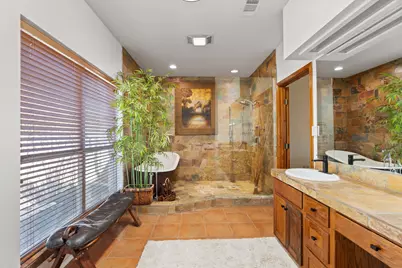 3405 Bee Creek Road, Spicewood, TX 78669 - Photo 19