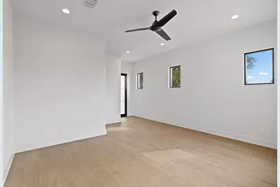 1562 Canyon Crossing View, Dripping Springs, TX 78620 - Photo 21