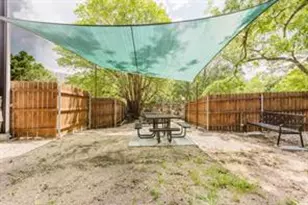 2901 San Jacinto Blvd, Austin, TX 78705 - Photo 17