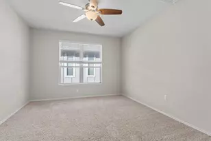 9416 Hunter Ln, Austin, TX 78748 - Photo 17