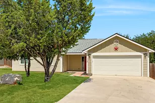 112 Brianna Cir, Johnson City, TX 78636 - Photo 3