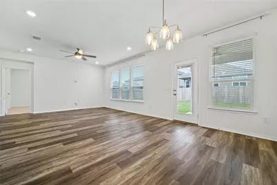7712 Libretto Lane, Austin, TX 78744 - Photo 7
