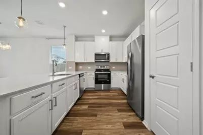 7712 Libretto Lane, Austin, TX 78744 - Photo 9