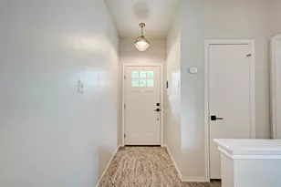 922 Thackeray Ln, Pflugerville, TX 78660 - Photo 5