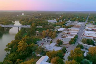 360 San Juan Trl, Bastrop, TX 78602 - Photo 11