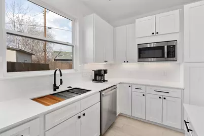1500 Sylvan Glade #1A, Austin, TX 78745 - Photo 7