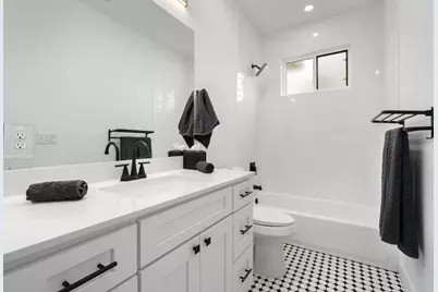 1500 Sylvan Glade #1A, Austin, TX 78745 - Photo 21