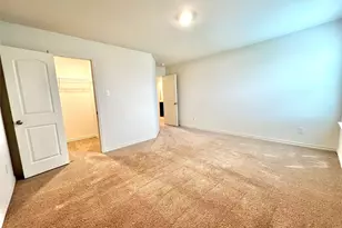 360 Cres Park Dr, Jarrell, TX 76537 - Photo 25