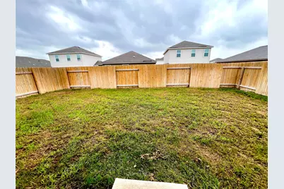 360 Crescent Park Drive, Jarrell, TX 76537 - Photo 13