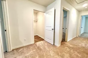 360 Cres Park Dr, Jarrell, TX 76537 - Photo 21