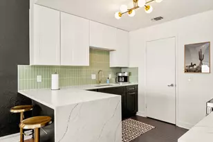 3306 Hyclimb Cir, Austin, TX 78723 - Photo 9