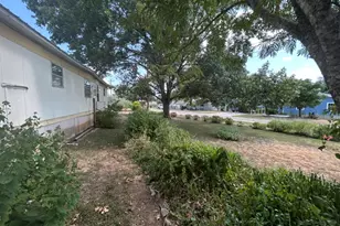105 Elizabeth Dr, Spicewood, TX 78669 - Photo 7