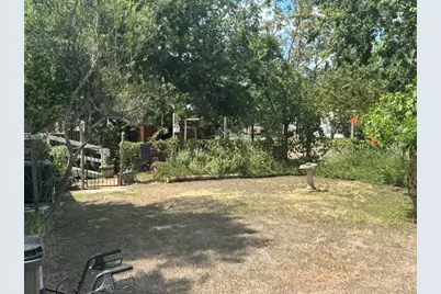 105 Elizabeth Drive, Spicewood, TX 78669 - Photo 3