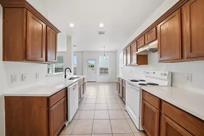 118 Invierno Street, Kyle, TX 78640 - Photo 11