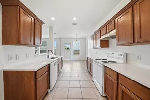 118 Invierno St, Kyle, TX 78640 - Photo 11
