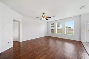 118 Invierno St, Kyle, TX 78640 - Photo 15