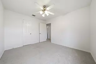 118 Invierno St, Kyle, TX 78640 - Photo 25