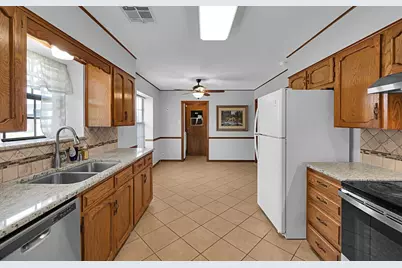 4309 Stagecoach Trail, Temple, TX 76502 - Photo 15