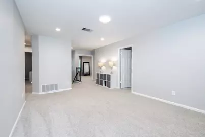 17520 Klamath Falls Drive, Round Rock, TX 78681 - Photo 31