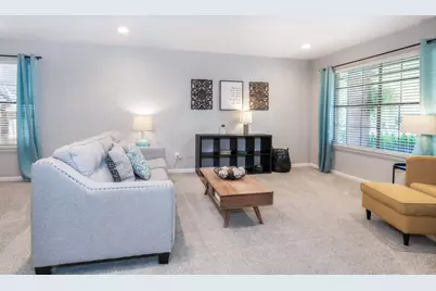 17520 Klamath Falls Drive, Round Rock, TX 78681 - Photo 7