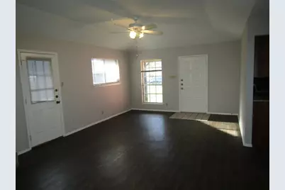 11443 Ptarmigan Drive, Austin, TX 78758 - Photo 5