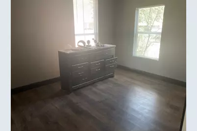 202 W Sayers Avenue, San Antonio, TX 78214 - Photo 11