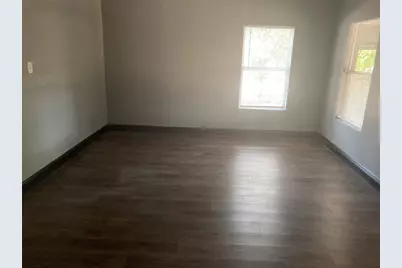 202 W Sayers Avenue, San Antonio, TX 78214 - Photo 15